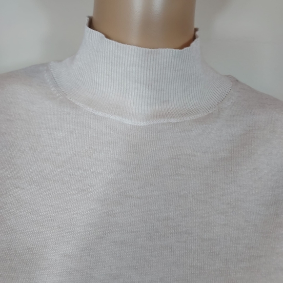 Portmans Phoebe Peplum Knit sweater size 10/8. Off-white turtle-neck sweater - Picture 6 of 7